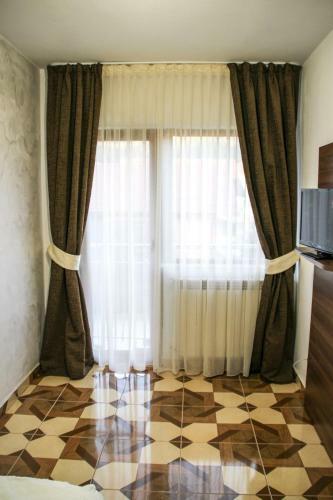 Hotel Corina