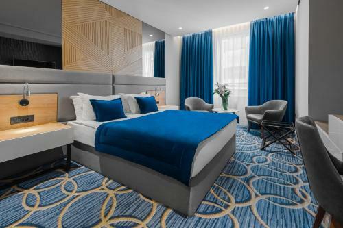 Sky Hotel