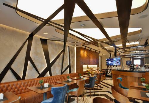 Sky Hotel