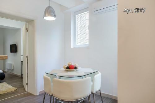 Apartamento City Holliday Lux