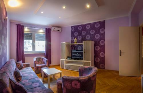 Central Park Family Apartment
