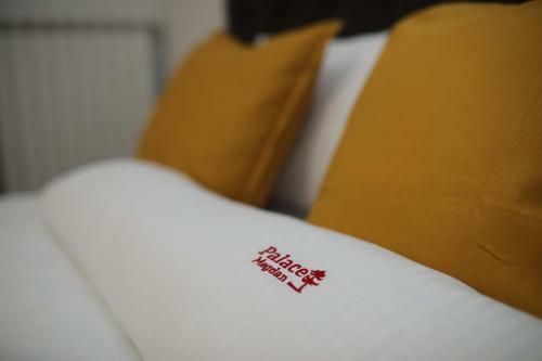 Bed & Breakfast Palace Megdan