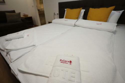Bed & Breakfast Palace Megdan