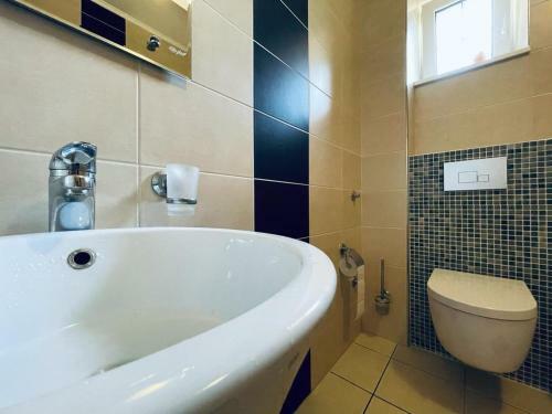 Hostal Villa Viktorija