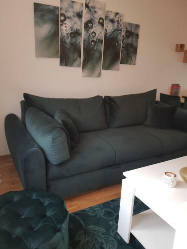 Pinevile Apartman 4