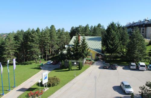 Hotel President Garni