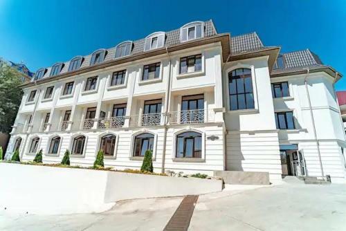 Apart Resident "provans"