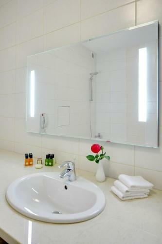 Pulsar Hotel