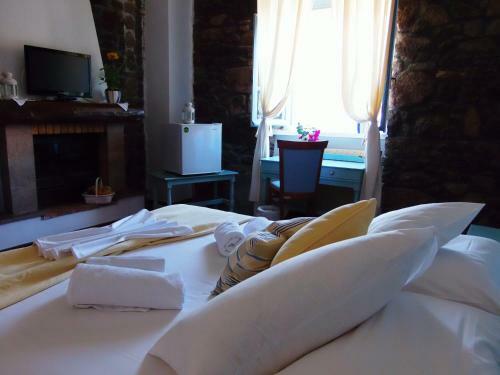Dionysos Hotel
