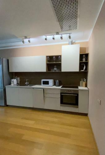 Apartment In Zolotaya Bukhta