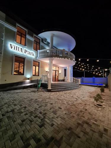 Hostal Villa Park & Spa
