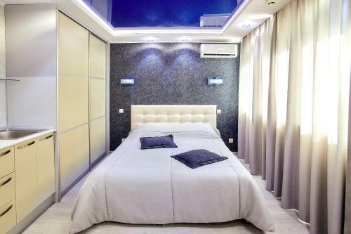 Hotel ?????
