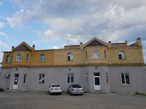 Hotel De Luxe