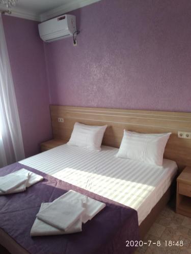 Hostal Guesthouse Nika