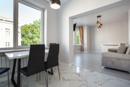 Apart39 On Oktyabrskii Proezd
