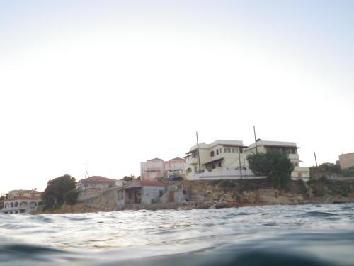 Apartamento Ermioni Rooms