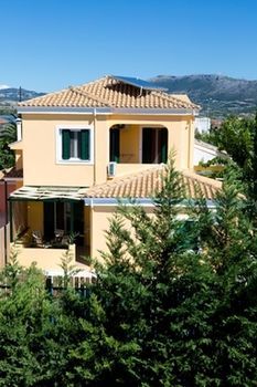Anthemis Luxury Villas