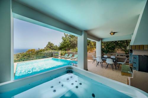 Mikra Anogia Villas