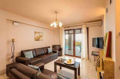 Mikra Anogia Villas