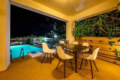 Mikra Anogia Villas