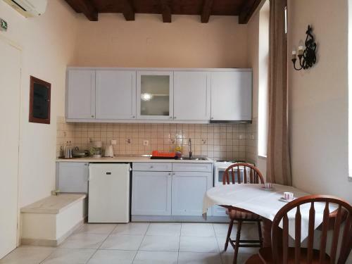 Apartamento Nakli Traditional Guesthouse