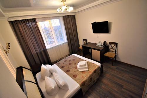 Sacra Hotel