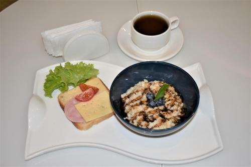 Sacra Hotel