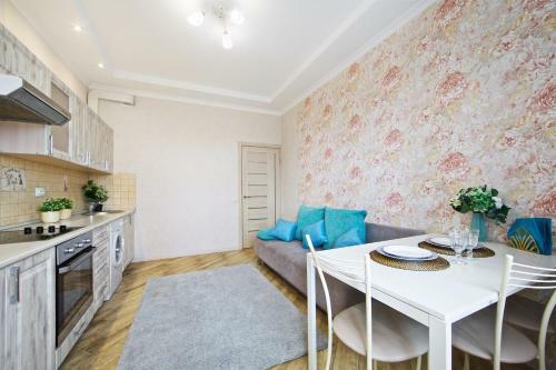 Apartment On Oktyabrskaya 181/2