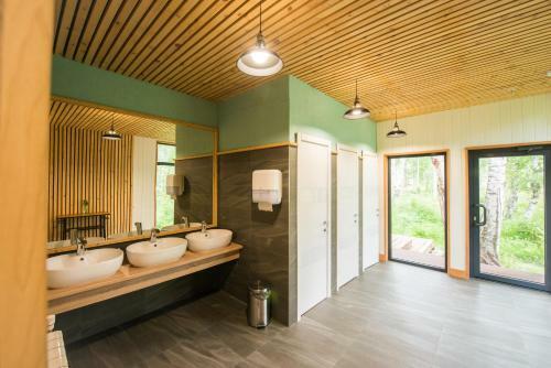 Daydream Forest Glamping And Snow Hotel