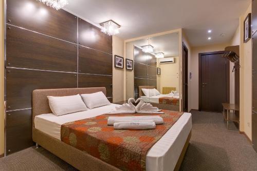 Hotel ??????? ??????????