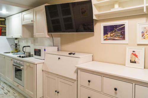 Inhome24 2 Floor Apartment On Polyarnaya 31a