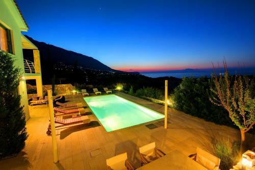 Villa Ideales Resort