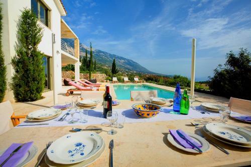 Villa Ideales Resort