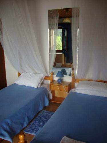 Hostal Anthimos Rooms