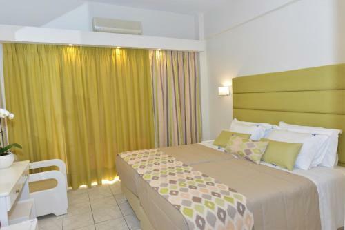 Odysseus Hotel