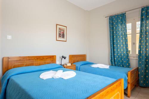 Rapanos Apartments
