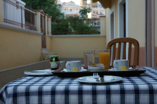 Hostal Villa Pinotsi