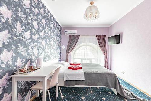 Voyage Hotel & Hostel