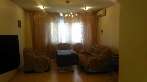 Kakhovka 18/1 Apartment