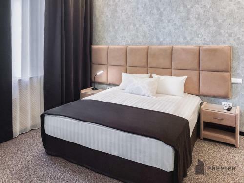 Premiere Hotel