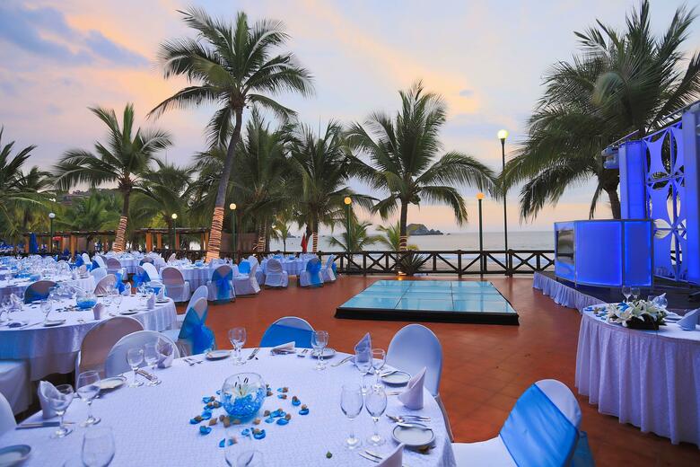Hotel Barcel� Ixtapa