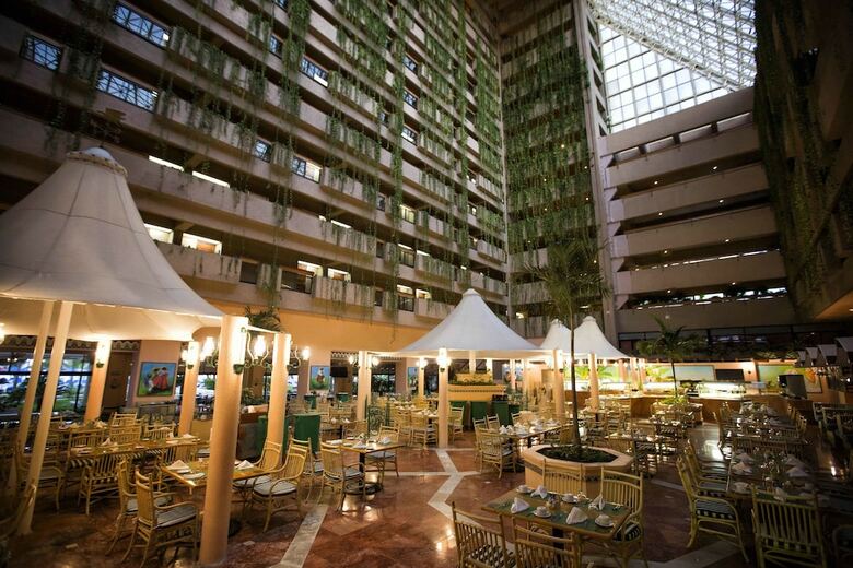 Hotel Barcel� Ixtapa