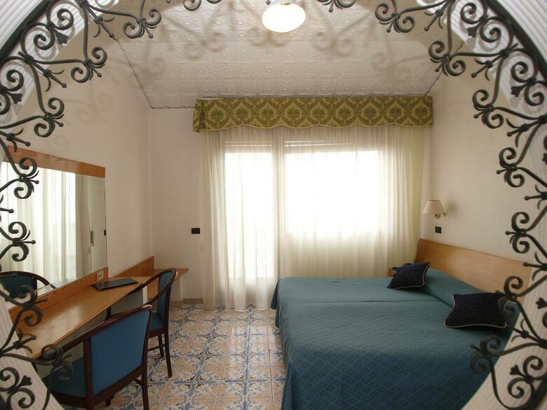 Hotel Vello D Oro(.)