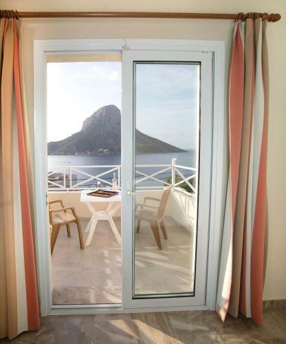 Aparthotel Acropolis Hotel