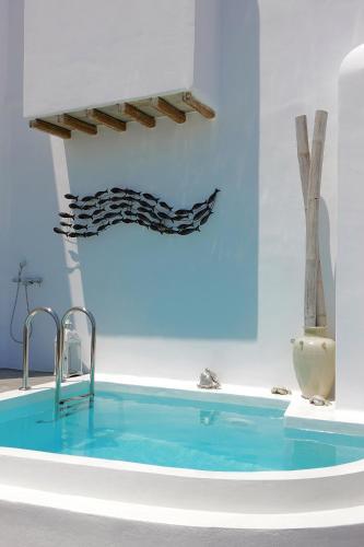 Hotel Onar Suites Folegandros