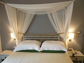 Vrahos Boutique Hotel