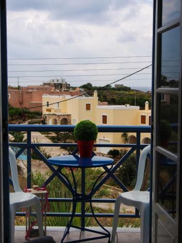 Manos Apartments