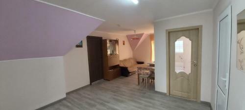 Hostal Irina Guest House