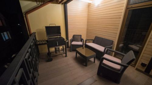Apartamento ???????? ????????????? ???????? 100 ? ?? ?? ?????? ????, ????? ???? ? ?????????????? ??????