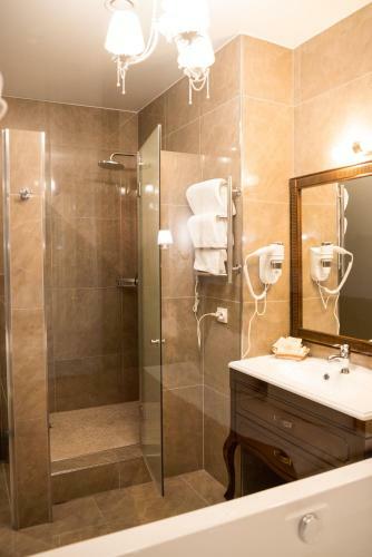 Marel Hotel